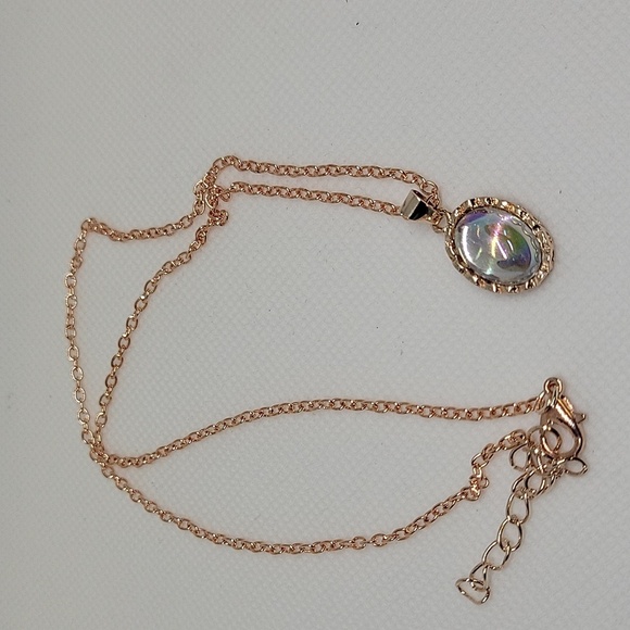 Rose Gold Irridiscent Stone 18" + 2" Extension Necklace - Picture 1 of 2
